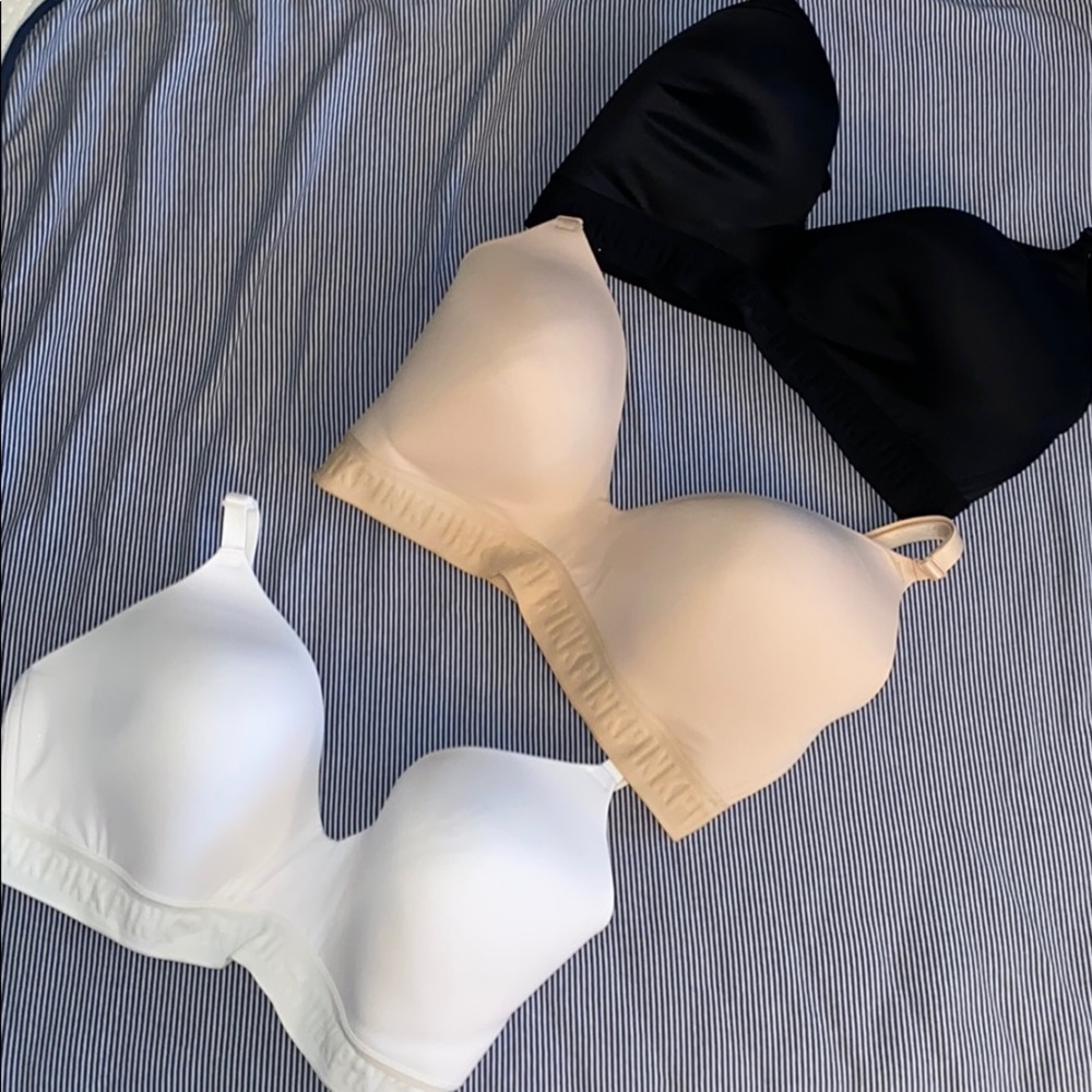 VS PINK bra LOT BNWOT